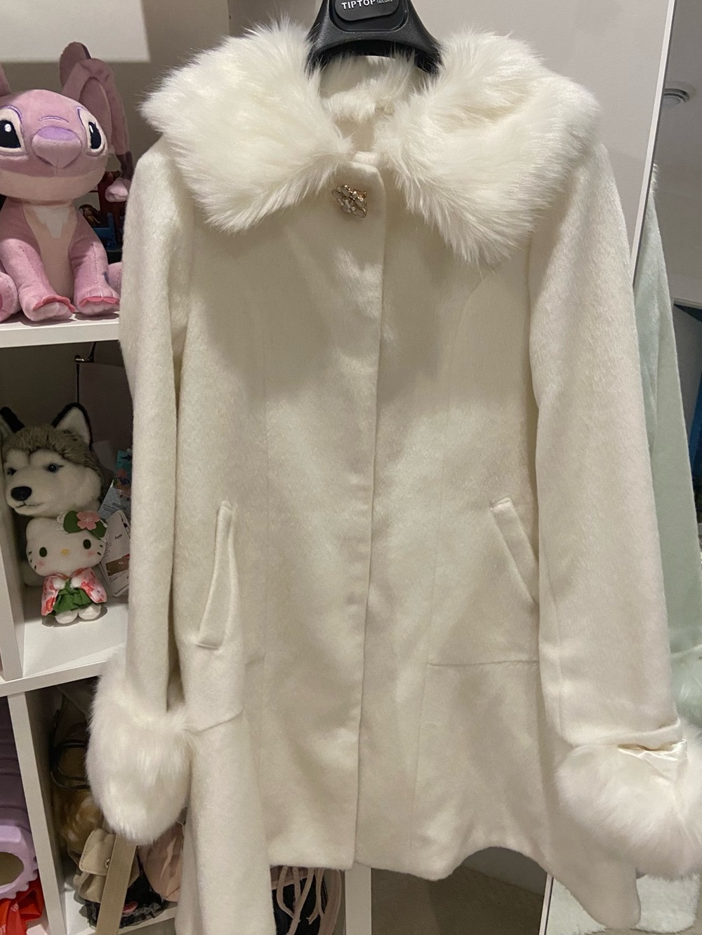 LIZ LISA Cream Angel Jacket with Fur Collar